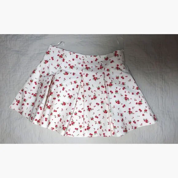 ZARA floral pleated skirt NWT - Picture 3 of 6